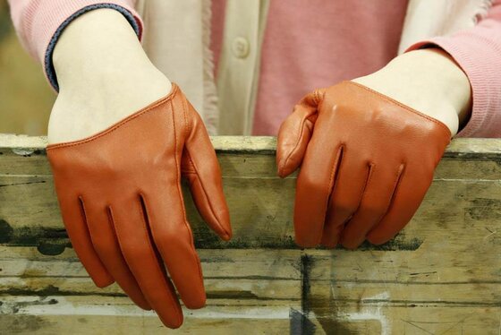 Handschuhmacher*in (Lehrberuf)